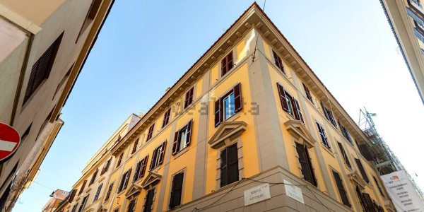 appartamento in vendita a Roma in zona Rione Borgo