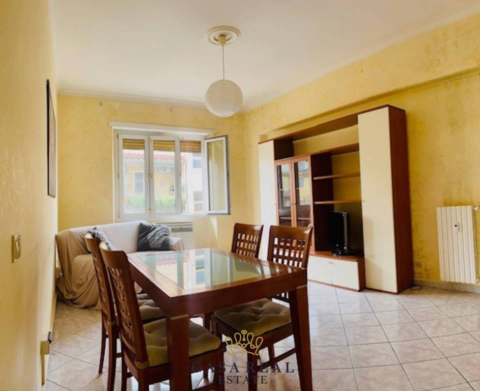 appartamento in vendita a Roma in zona Gianicolense