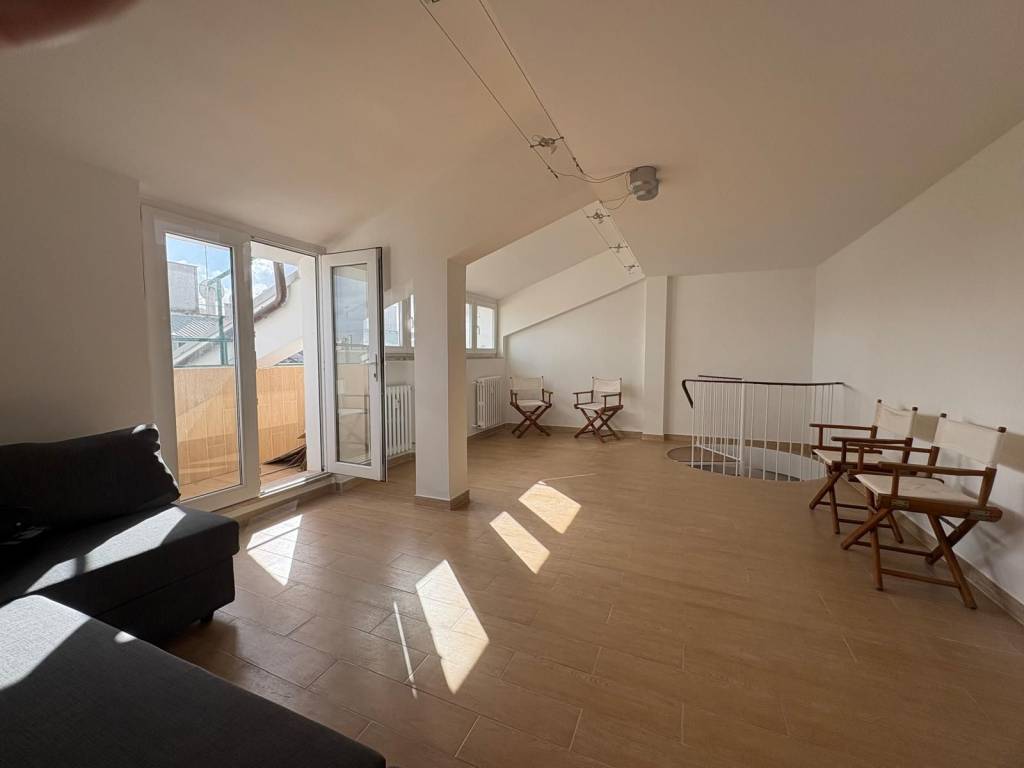 appartamento in vendita a Roma in zona Trastevere