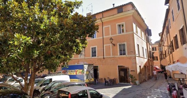 appartamento in vendita a Roma in zona Trastevere