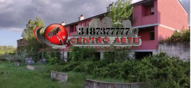 casa indipendente in vendita a Roma in zona Settecamini