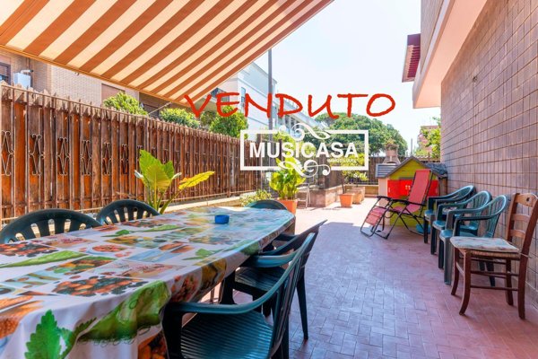 appartamento in vendita a Roma in zona Torrevecchia