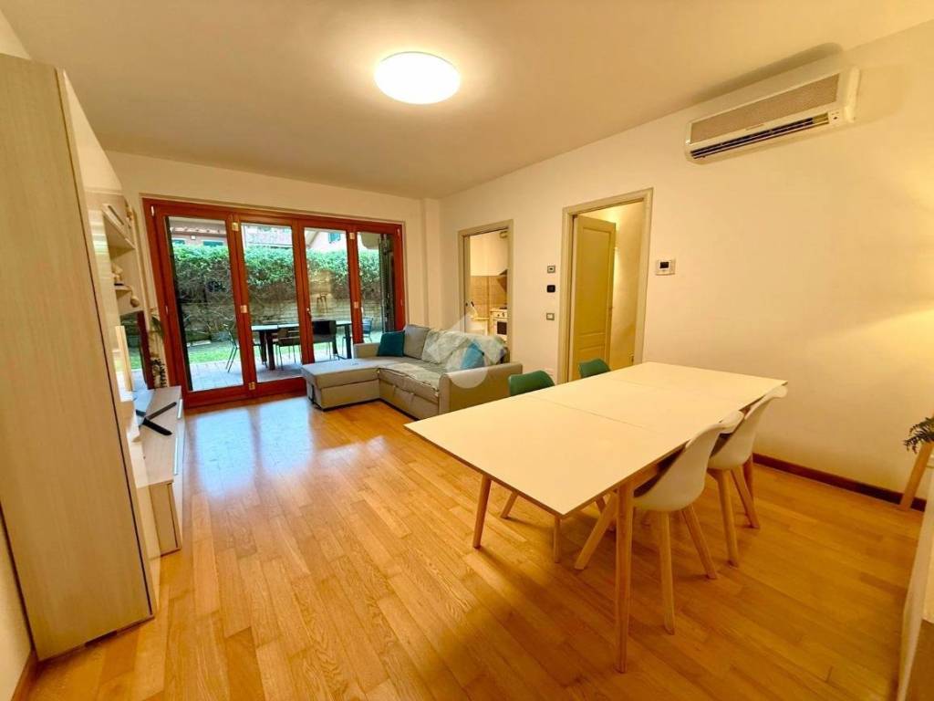 appartamento in vendita a Roma in zona Grottarossa