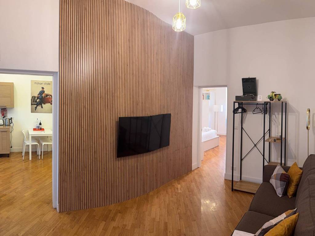 appartamento in vendita a Roma in zona Rione Monti/Campitelli