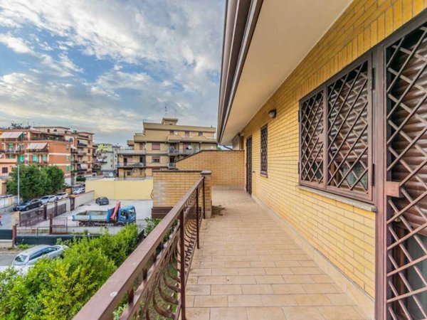 appartamento in vendita a Roma in zona Tor Vergata/Torrenova
