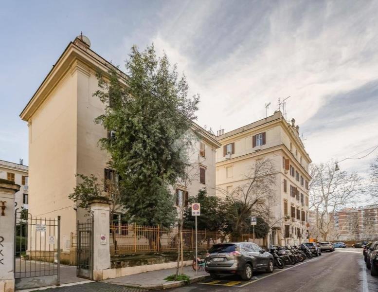 appartamento in vendita a Roma in zona Testaccio