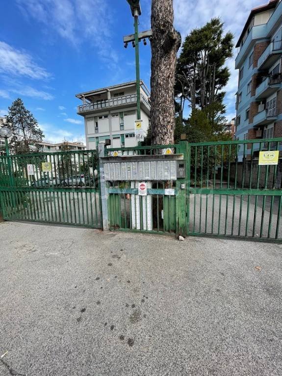 appartamento in vendita a Roma in zona Tor di Quinto