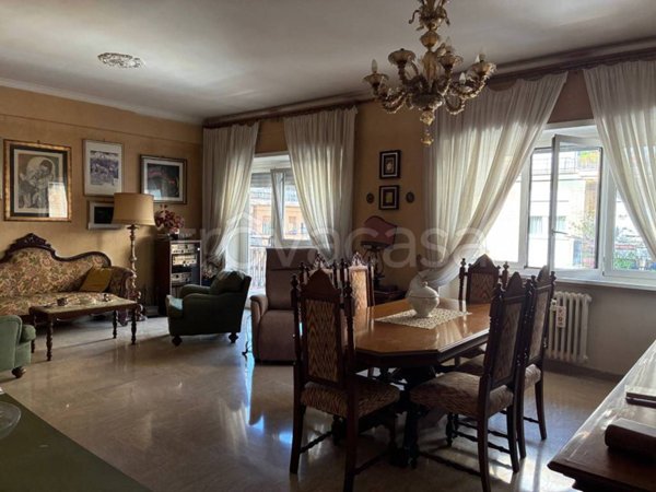 appartamento in vendita a Roma in zona Gianicolense