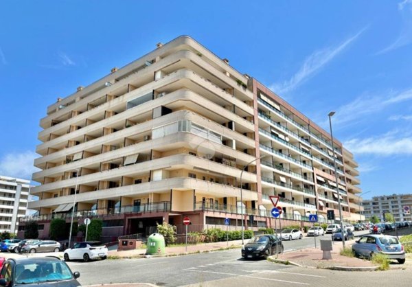 appartamento in vendita a Roma in zona Fonte Laurentina