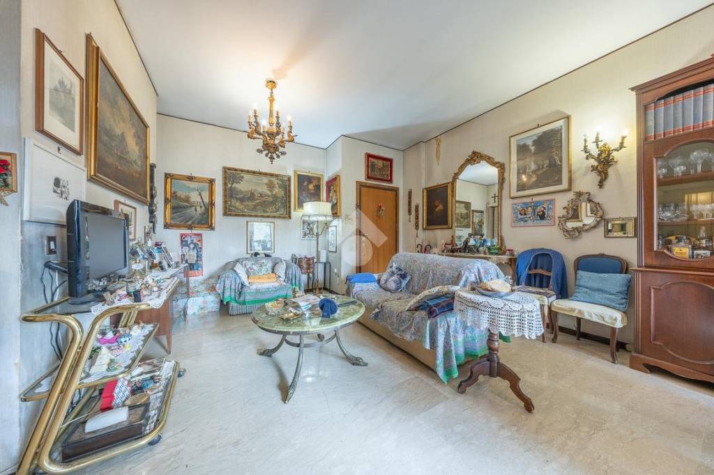 appartamento in vendita a Roma in zona Aurelio