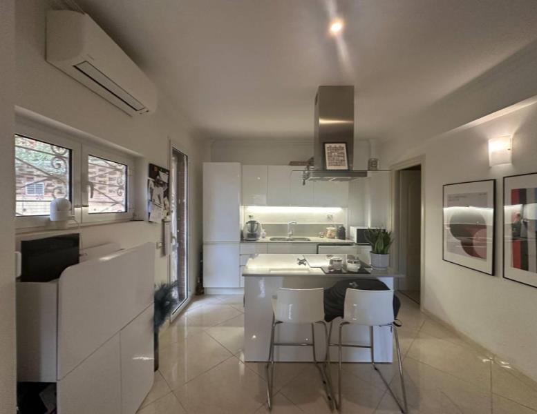 appartamento in vendita a Roma in zona Tor di Quinto