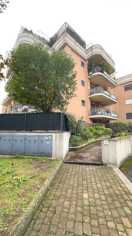 appartamento in vendita a Roma in zona Esquilino