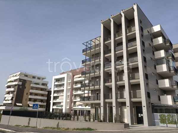 appartamento in vendita a Roma in zona Mezzocammino