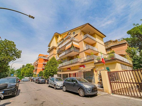 appartamento in vendita a Roma in zona Portuense