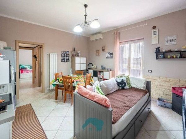 appartamento in vendita a Roma in zona Lunghezza