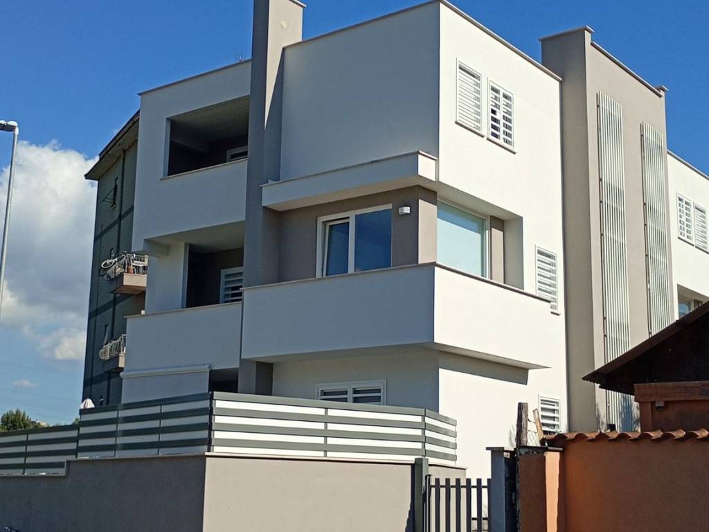 appartamento in vendita a Roma in zona Alessandrino