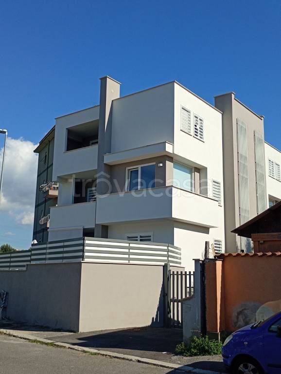 appartamento in vendita a Roma in zona Alessandrino