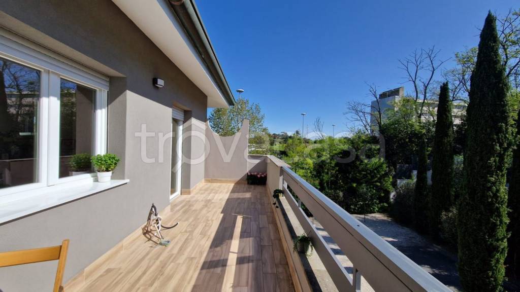 appartamento in vendita a Roma in zona Massimina/Casal Lumbroso