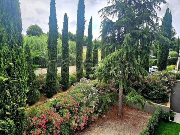 appartamento in vendita a Roma in zona Massimina/Casal Lumbroso