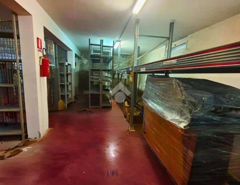 ufficio in vendita a Roma in zona Borghesiana