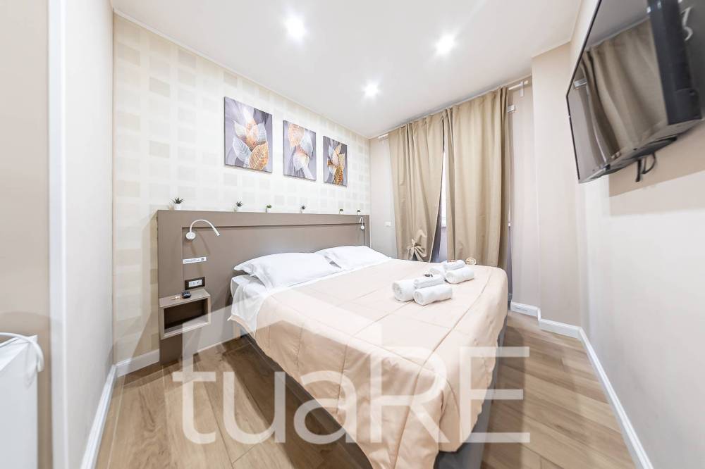 appartamento in vendita a Roma in zona Appio Latino