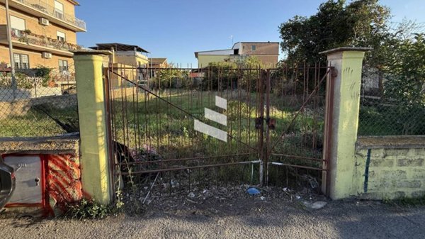 terreno agricolo in vendita a Roma in zona Longarina