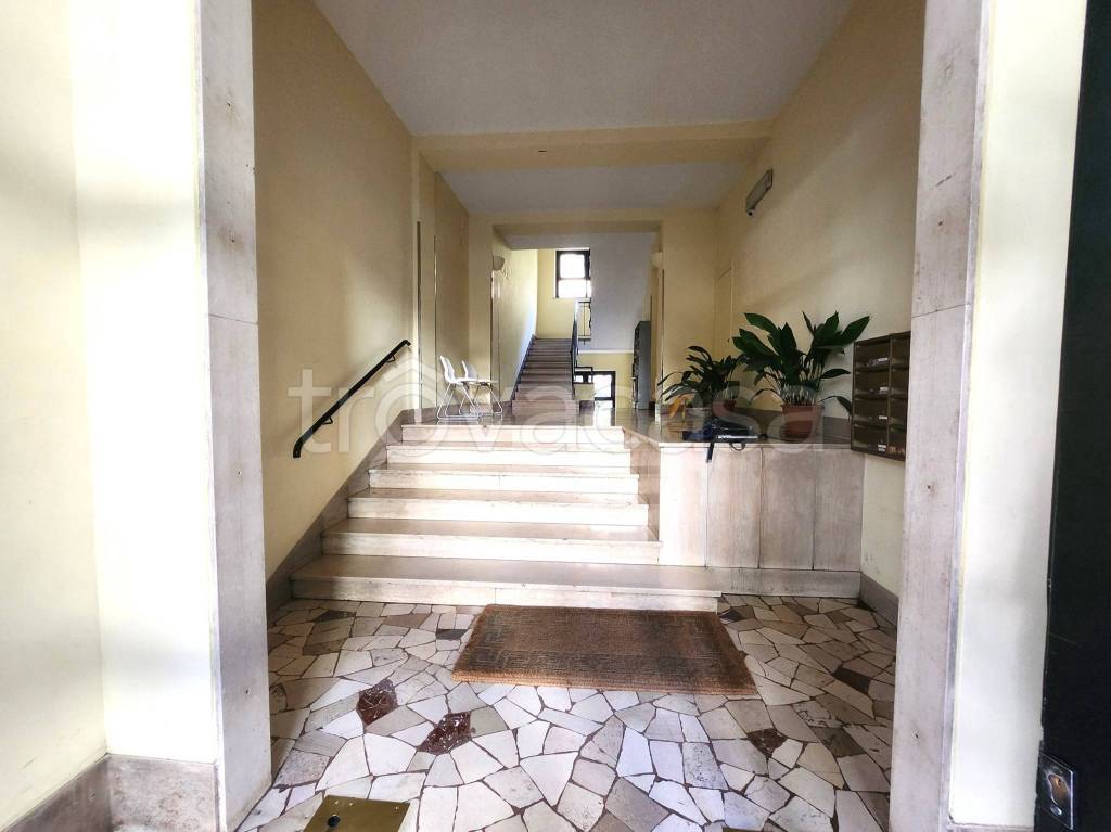 appartamento in vendita a Roma in zona Ostiense