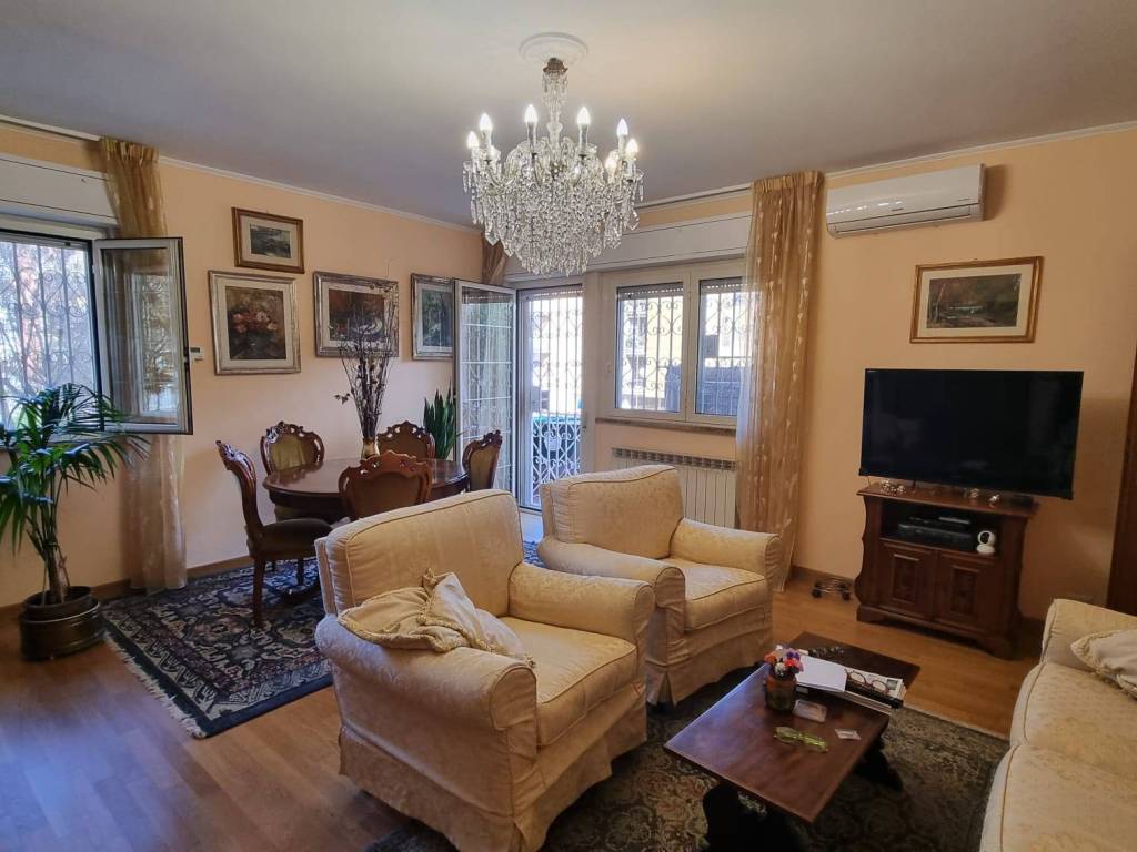 appartamento in vendita a Roma in zona Ponte Mammolo