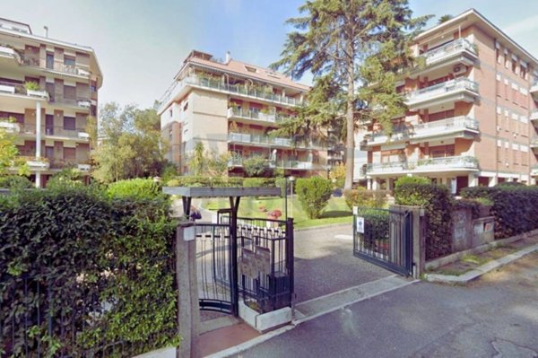ufficio in vendita a Roma in zona Monte Sacro/Talenti