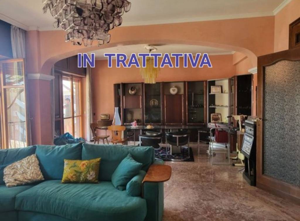 appartamento in vendita a Roma in zona Appio Claudio