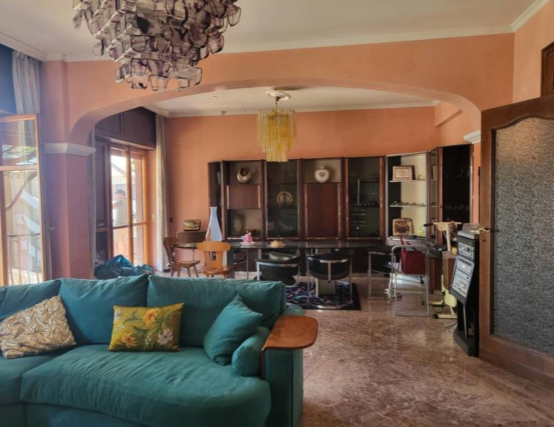 appartamento in vendita a Roma in zona Appio Claudio