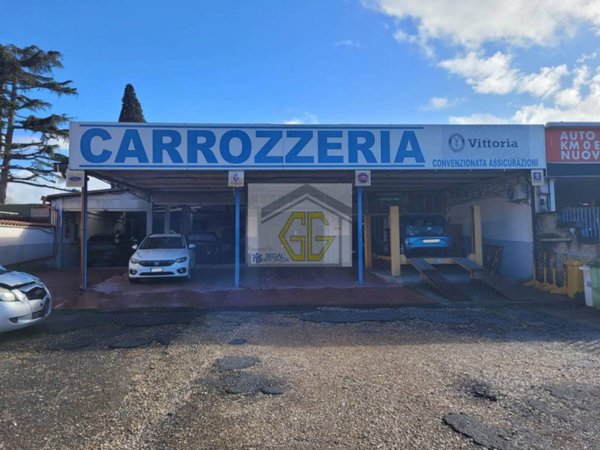 negozio in vendita a Roma in zona Fonte Laurentina