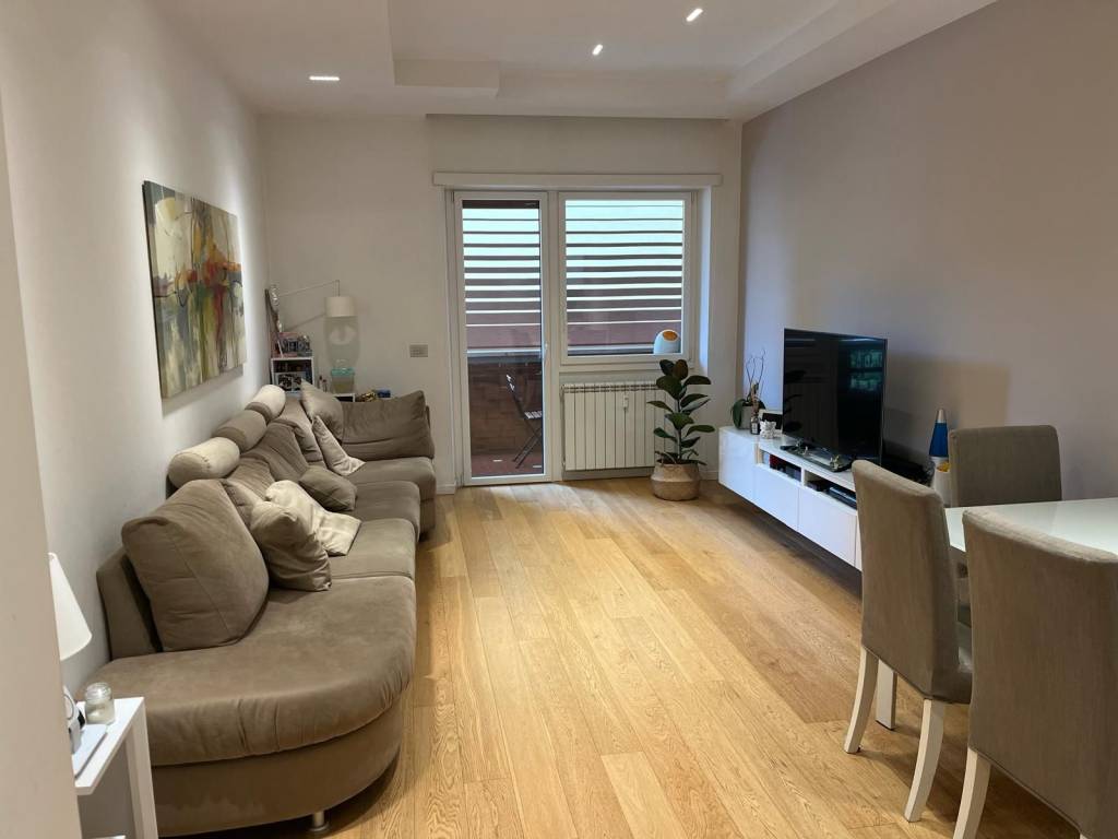 appartamento in vendita a Roma in zona Tuscolano