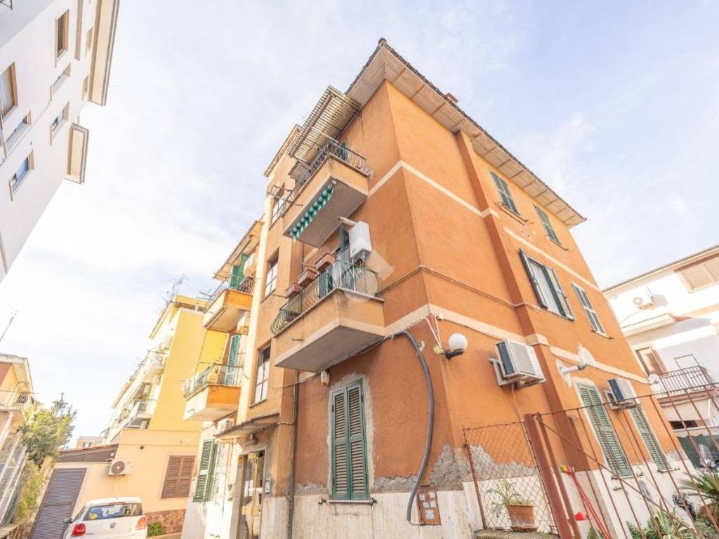 appartamento in vendita a Roma in zona Alessandrino