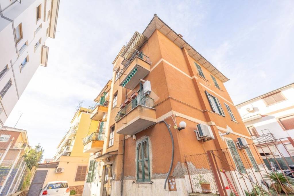 appartamento in vendita a Roma in zona Alessandrino
