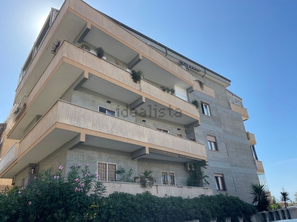 appartamento in vendita a Roma in zona Ostia