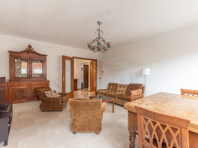 appartamento in vendita a Roma in zona Ardeatino