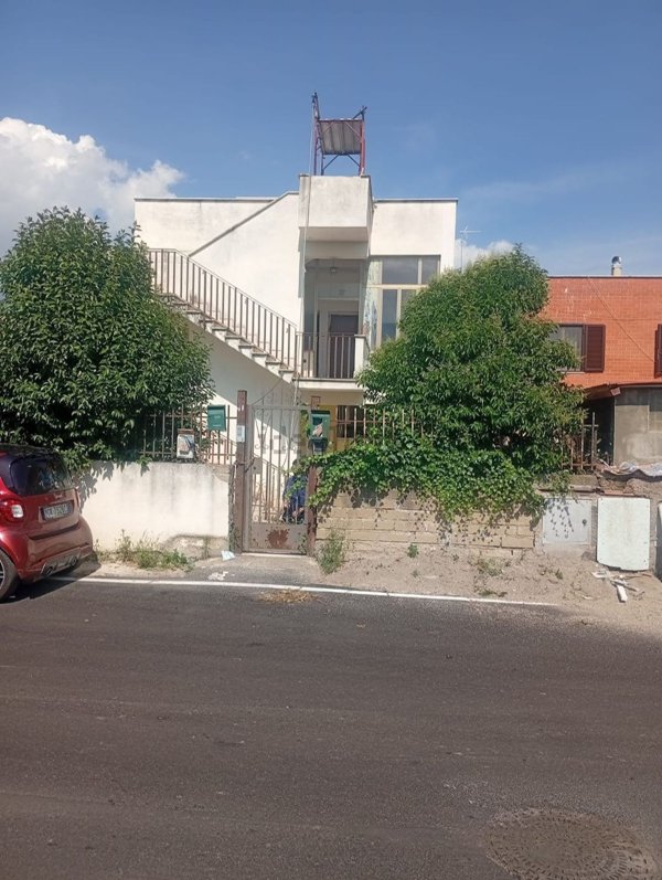 appartamento in vendita a Roma in zona Castelverde
