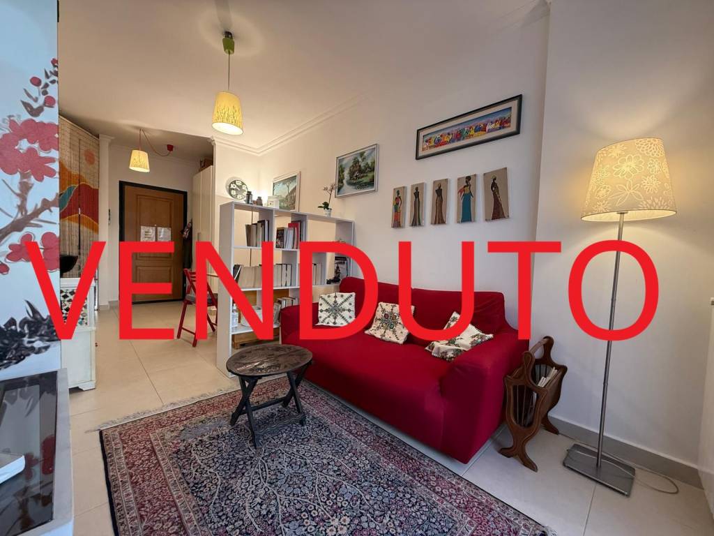 appartamento in vendita a Roma in zona Appio Claudio