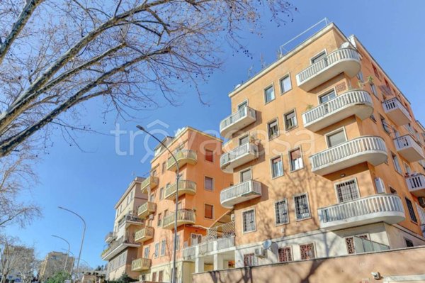 appartamento in vendita a Roma in zona Gianicolense