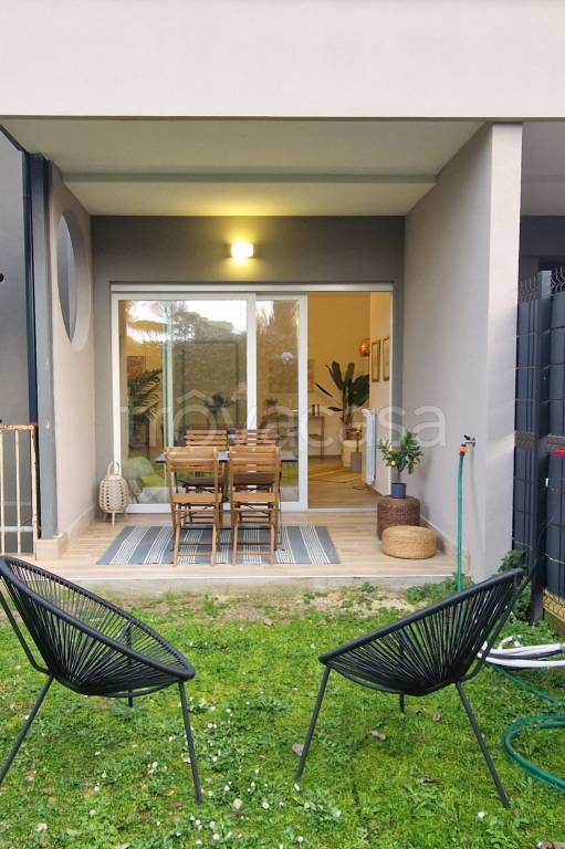 appartamento in vendita a Roma in zona Massimina/Casal Lumbroso