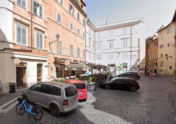 appartamento in vendita a Roma in zona Trastevere