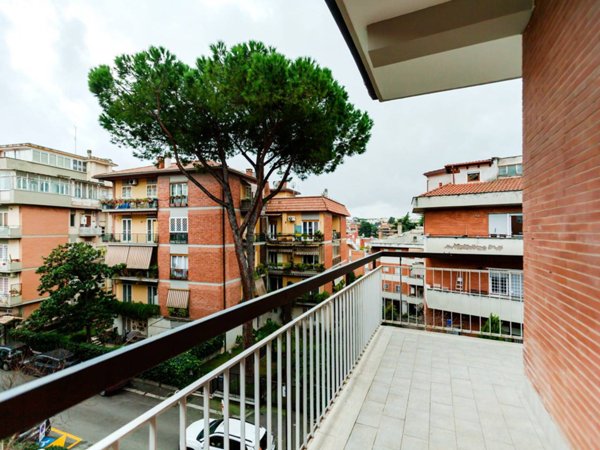 appartamento in vendita a Roma in zona Gianicolense
