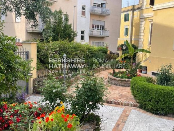 casa indipendente in vendita a Roma in zona Trieste