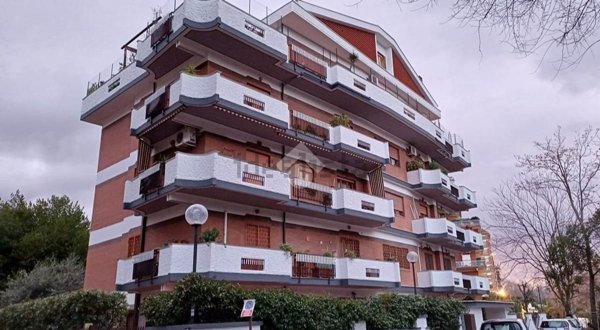 appartamento in vendita a Roma in zona Collatino