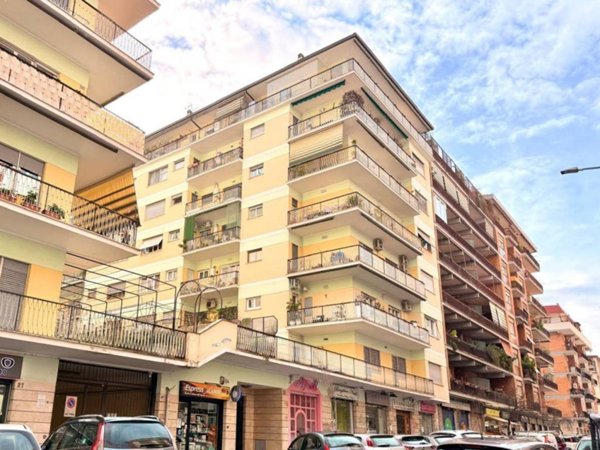 appartamento in vendita a Roma in zona Appio Claudio