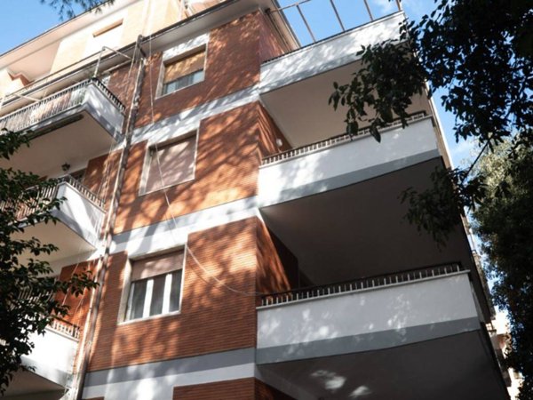 appartamento in vendita a Roma in zona Ostia