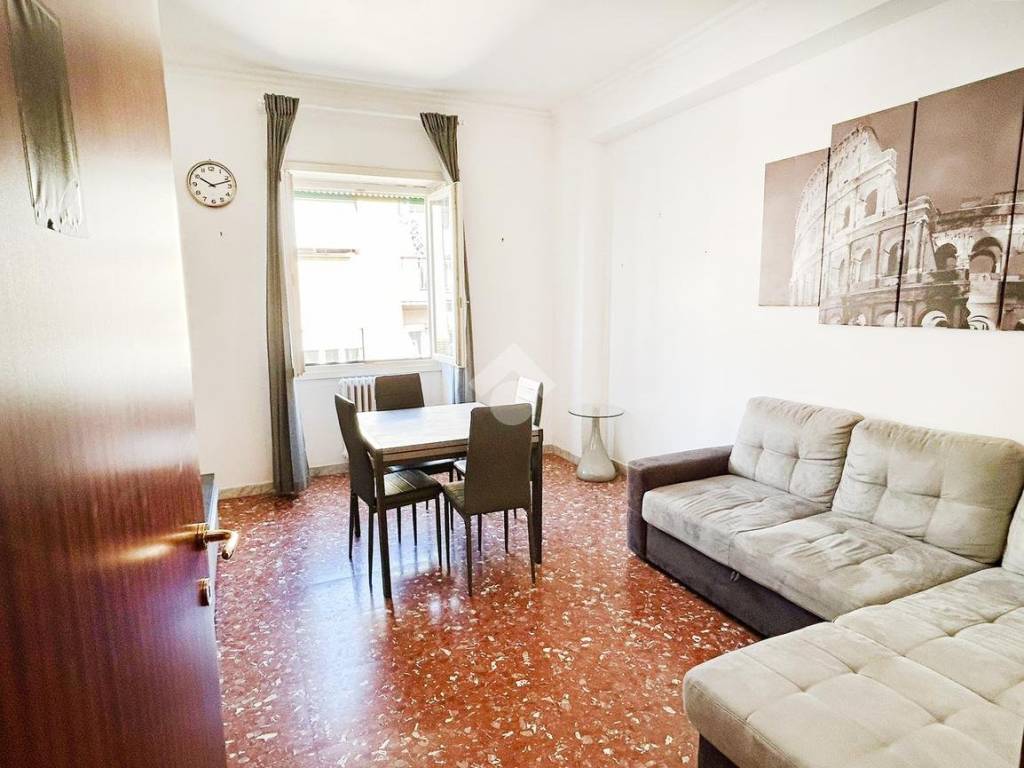 appartamento in vendita a Roma in zona Monte Sacro/Talenti