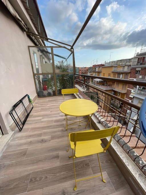 negozio in vendita a Roma in zona Collatino