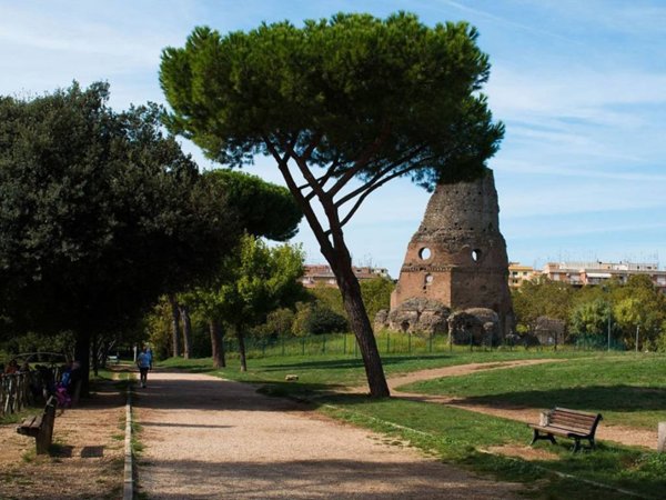 appartamento in vendita a Roma in zona Prenestino-Labicano